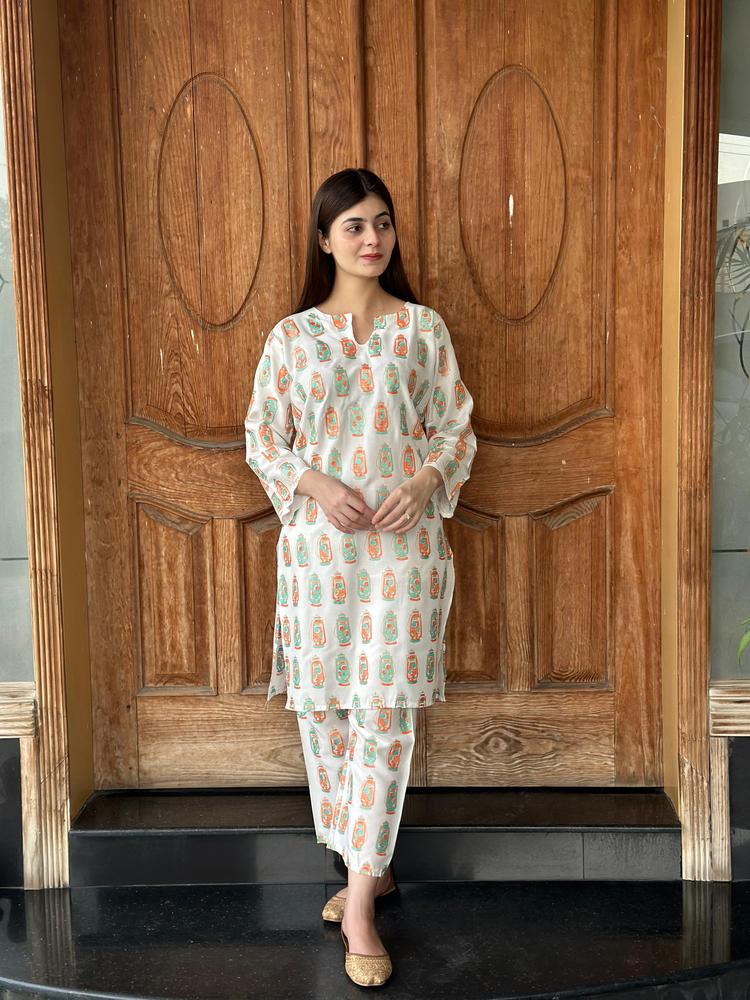 2 Pcs Women's Stitched Arabic Lawn Block Printed Shirt And Trouser